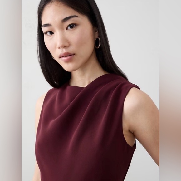 Banana Republic Cowl Neck Jumpsuit Burgundy - Picture 3 of 4